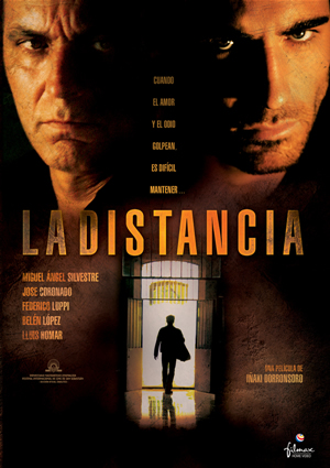 Car&aacute;tula frontal de La distancia